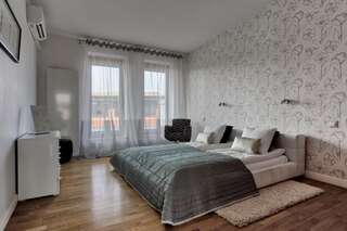 Апартаменты Penthouse Cracow Краков Апартаменты Делюкс-35